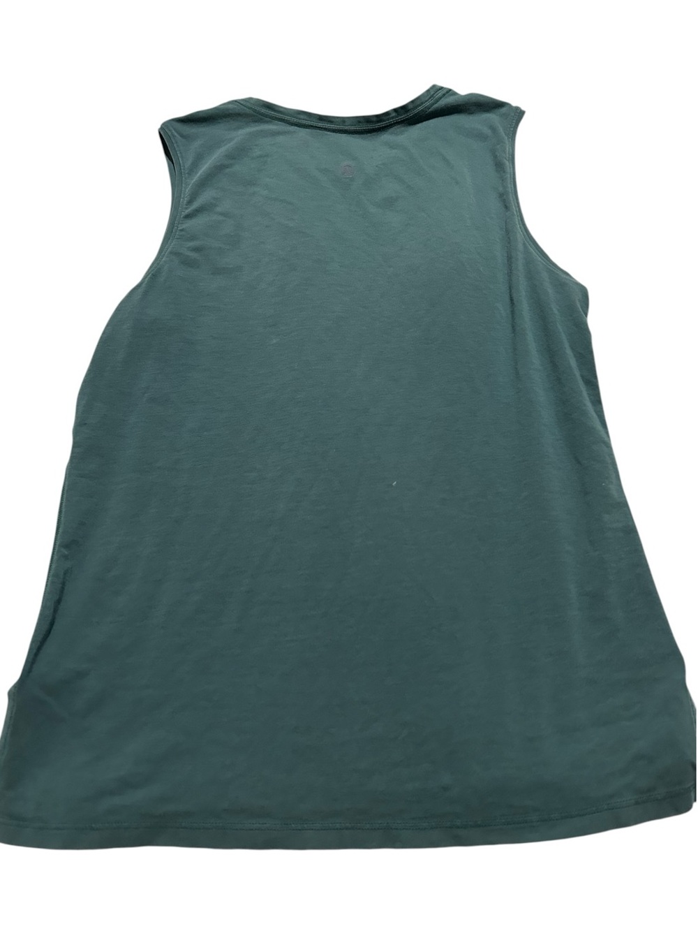 Lululemon muscle tank size 8
